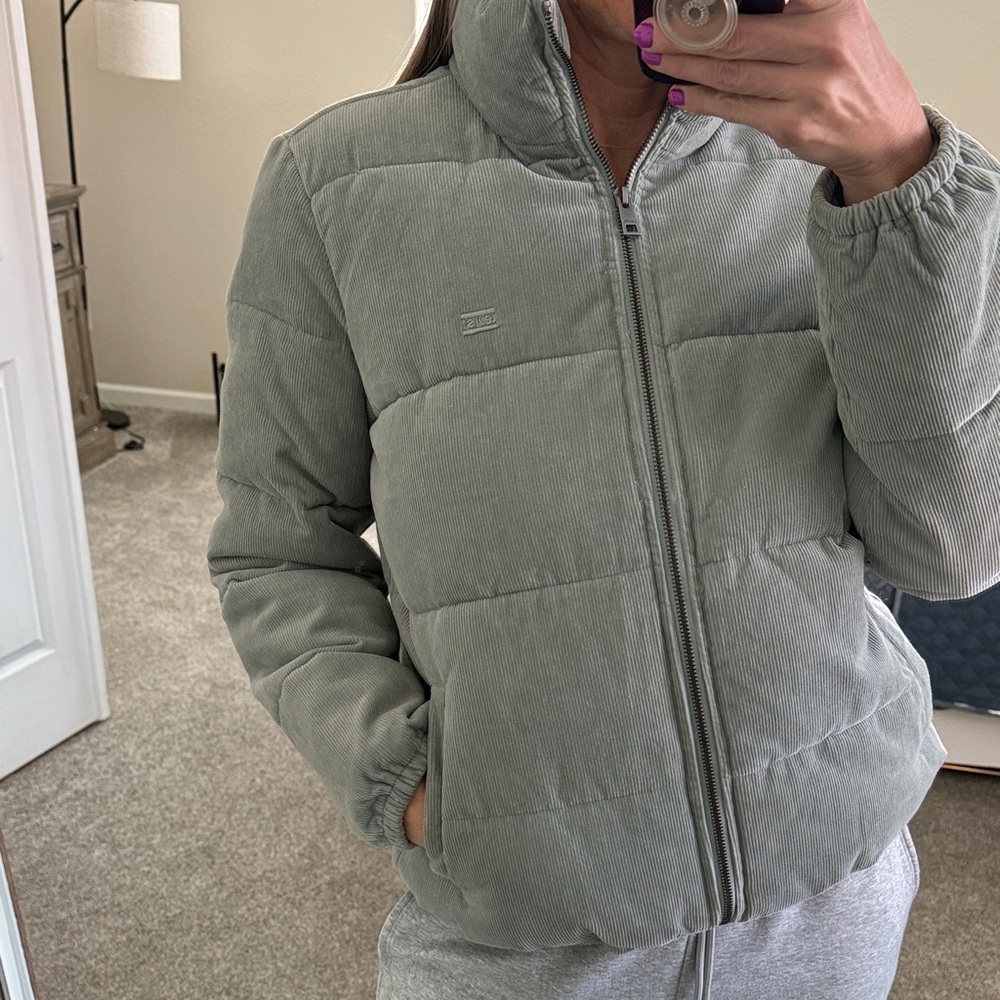 Levi’s puffer corduroy coat